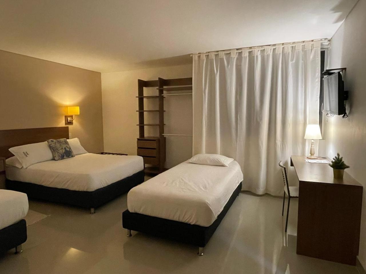 Hotel Soleira โตลู ภายนอก รูปภาพ